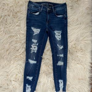 American Eagle Ripped Jeans 6S